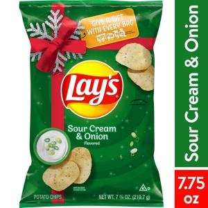 Lay's Potato Chips, Sour Cream & Onion Flavor, 7.75 oz Bag